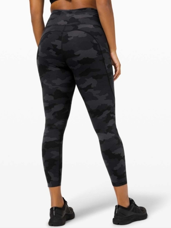 lululemon athletica Pants - Lululemon | Fast and Free Tight II 25" in the Heritage 365 Camo, Size 6